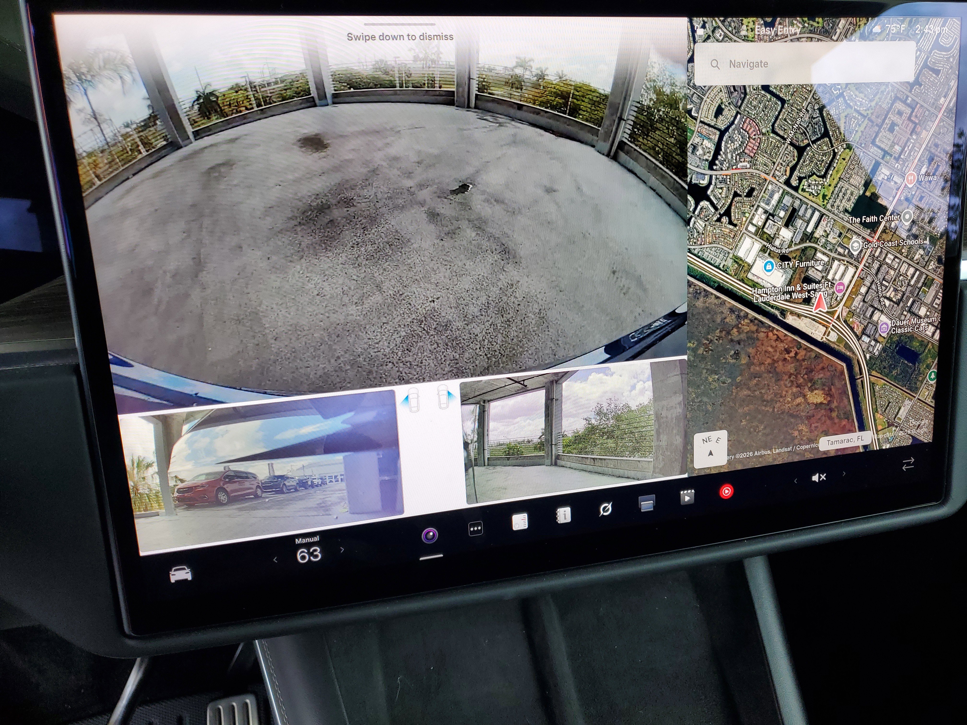 Used 2022 Tesla Model X image 25