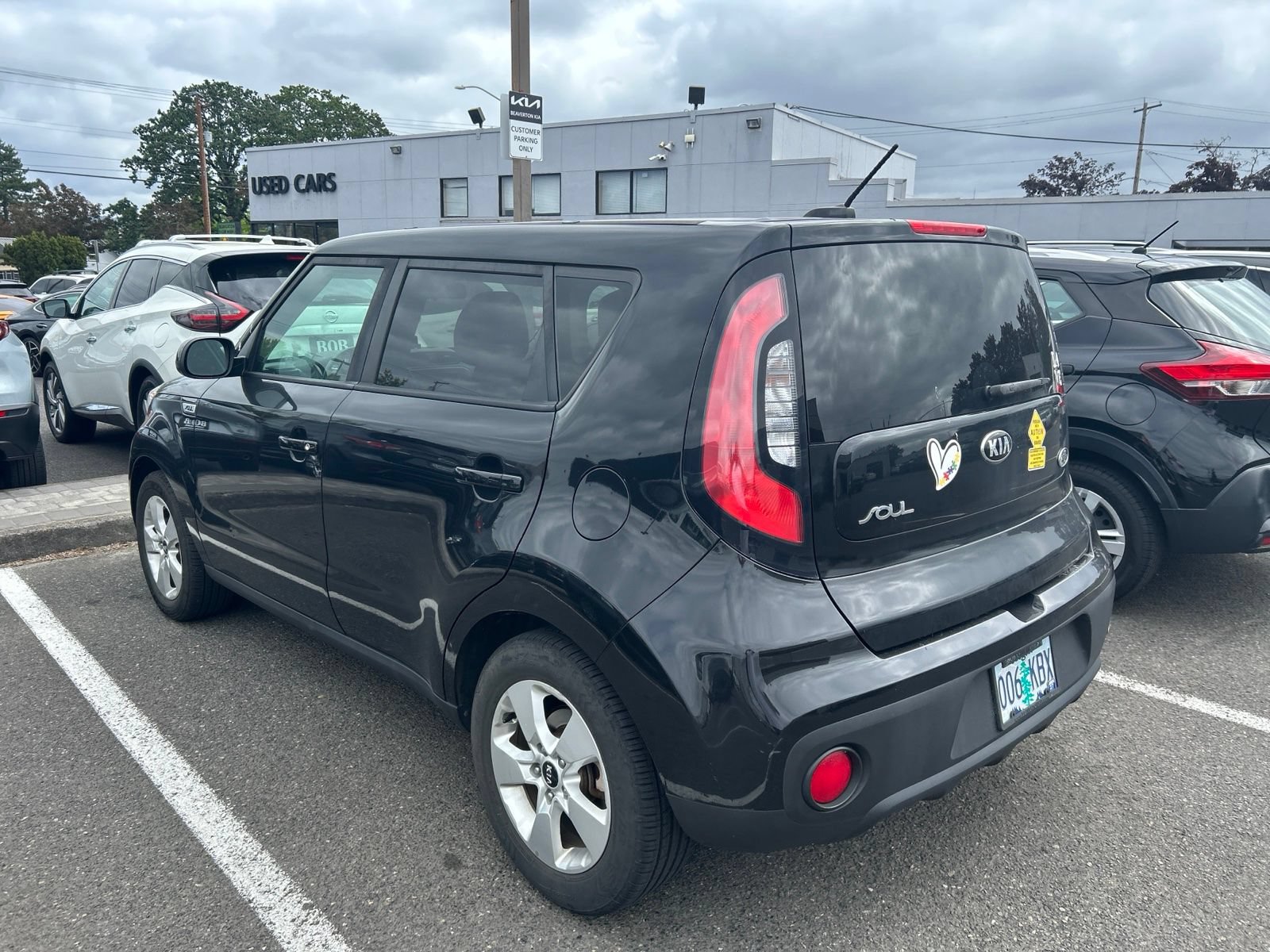 Used 2017 Kia Soul FWD image 4