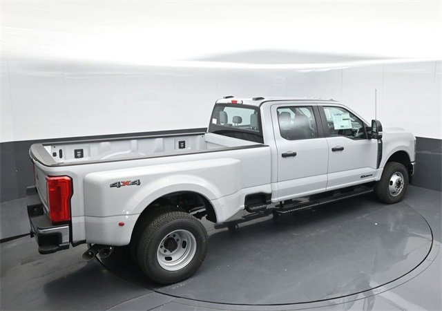New 2026 Ford F350 XL image 42