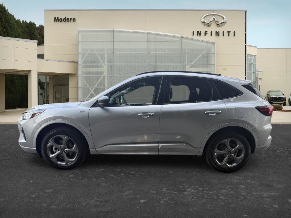 Used 2024 Ford Escape ST-Line image 7