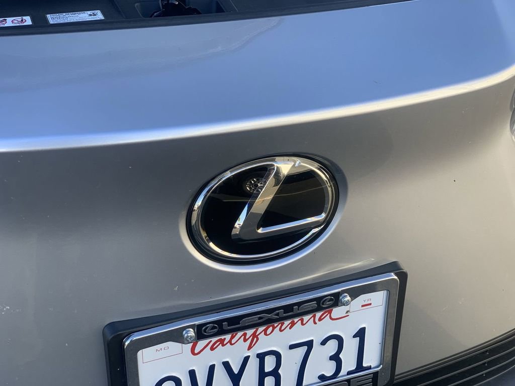 Used 2025 Lexus RZ 300e image 29