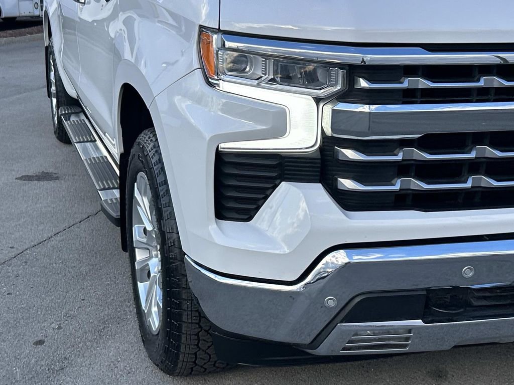 Used 2023 Chevrolet Silverado 1500 LTZ image 12