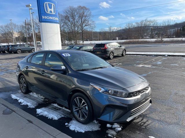 Used 2023 Kia Forte LXS image 5