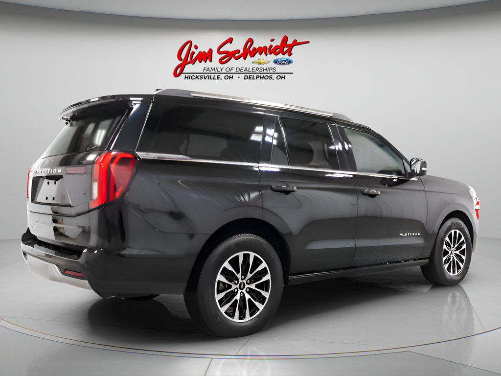 Used 2025 Ford Expedition Platinum AWD/4WD image 6