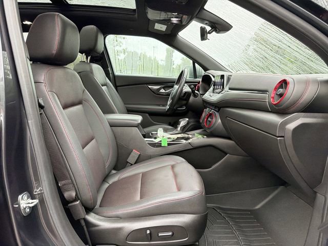 Used 2021 Chevrolet Blazer RS w/ Enhanced Convenience Package FWD image 18