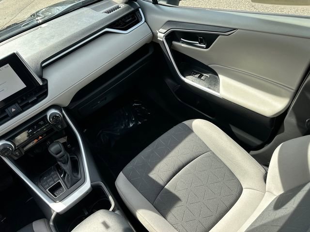 Certified 2024 Toyota RAV4 XLE image 25