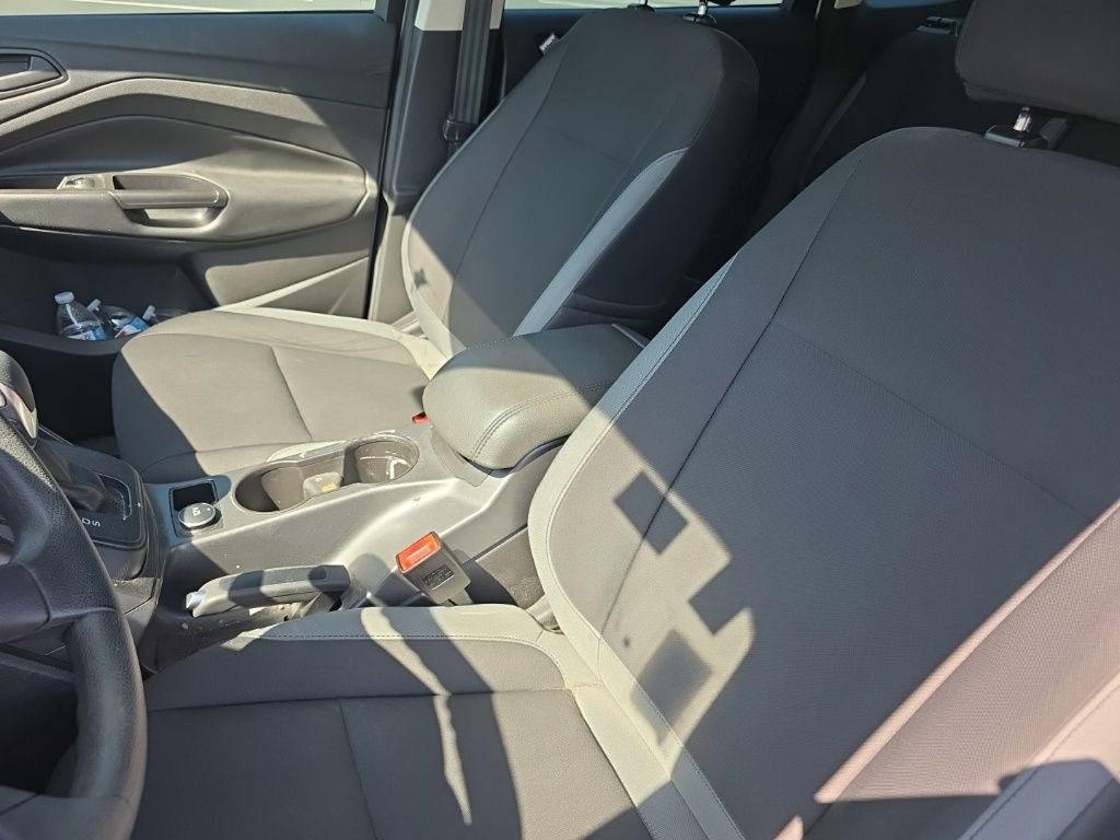 Used 2016 Ford Escape S image 17