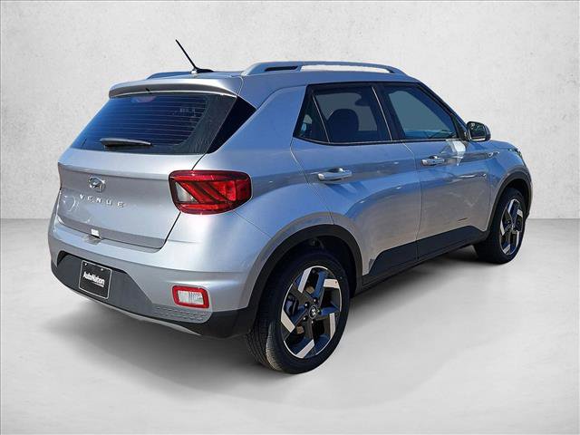 New 2026 Hyundai Venue SEL FWD image 2
