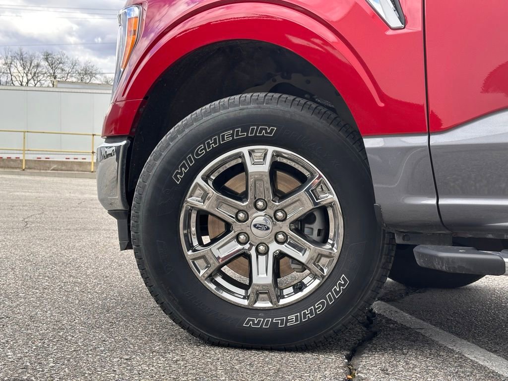 Used 2021 Ford F150 XLT w/ Equipment Group 302A High AWD/4WD image 8