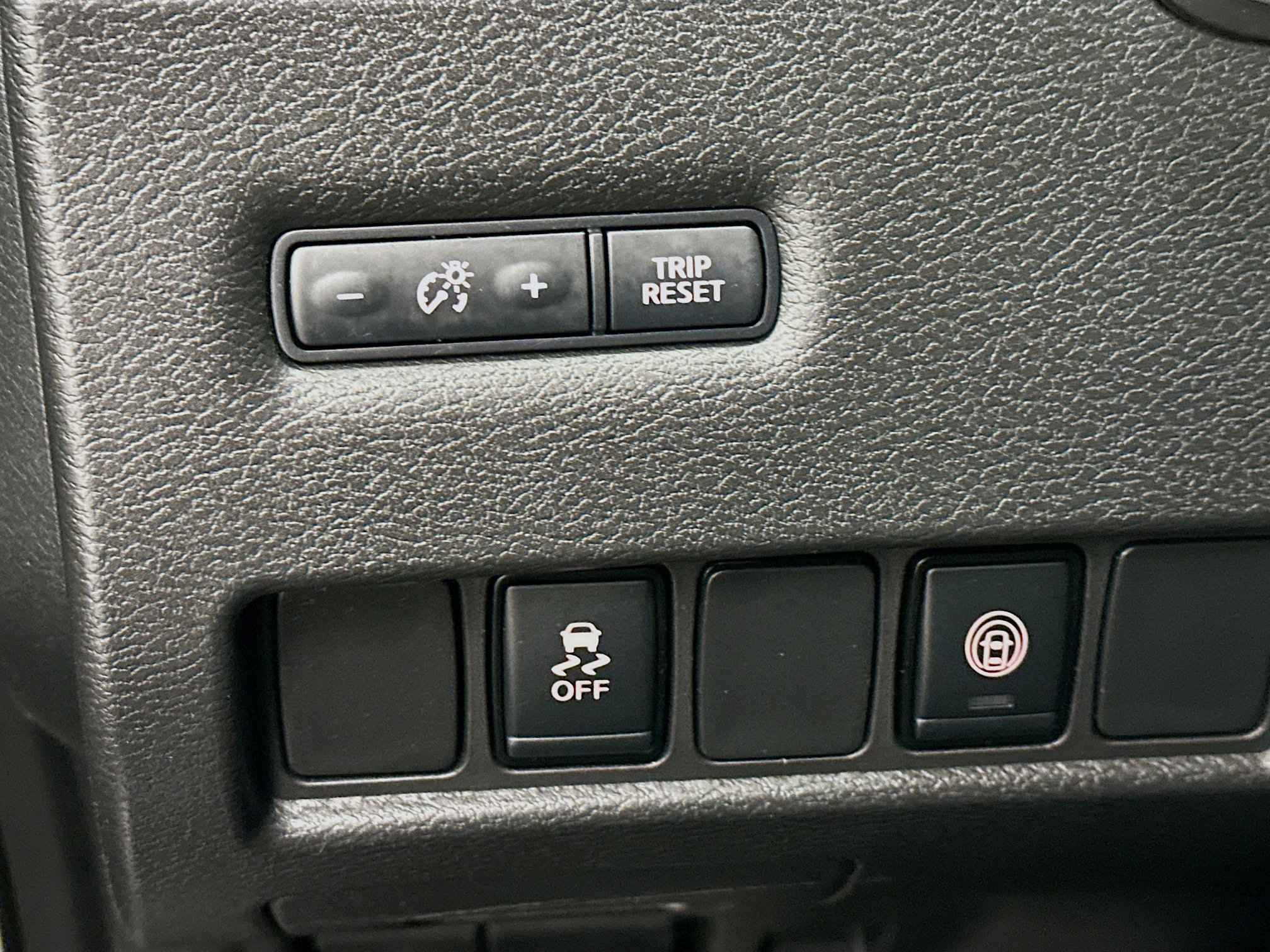 Used 2024 Nissan Murano SV w/ SV Midnight Edition Package image 17