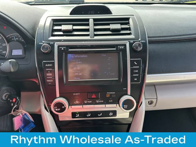 Used 2013 Toyota Camry LE FWD image 25