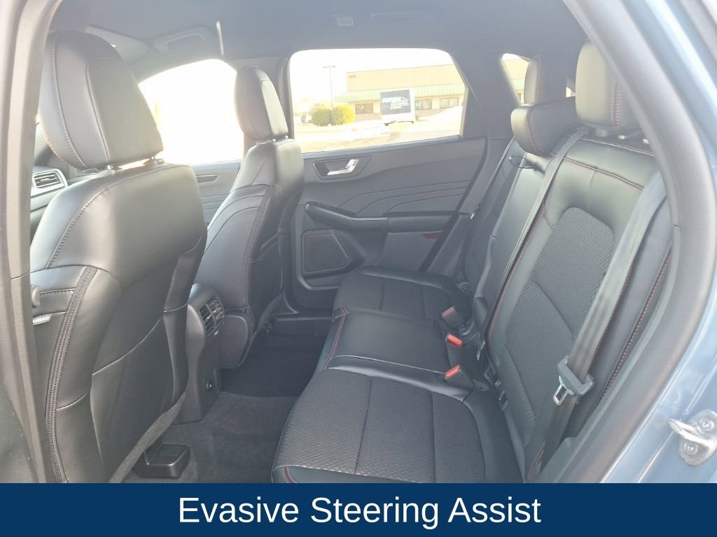 New 2026 Ford Escape ST-Line Select w/ Equipment Group 401A image 13