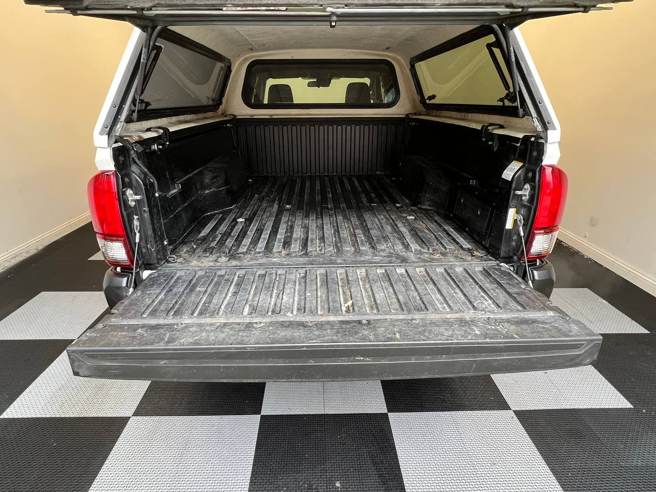 Used 2021 Toyota Tacoma SR image 24