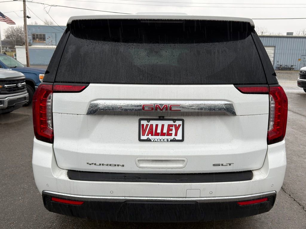 Used 2024 GMC Yukon SLT AWD/4WD image 14