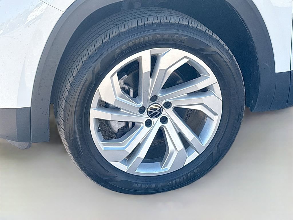 Used 2023 Volkswagen Atlas SE image 29
