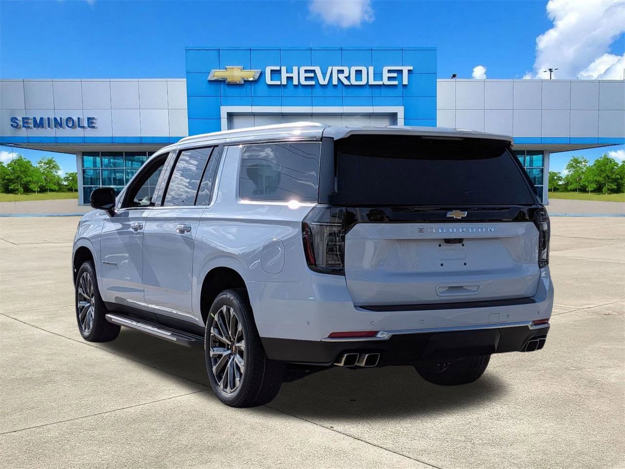 New 2026 Chevrolet Suburban High Country w/ Sun And Tow Package AWD/4WD image 3