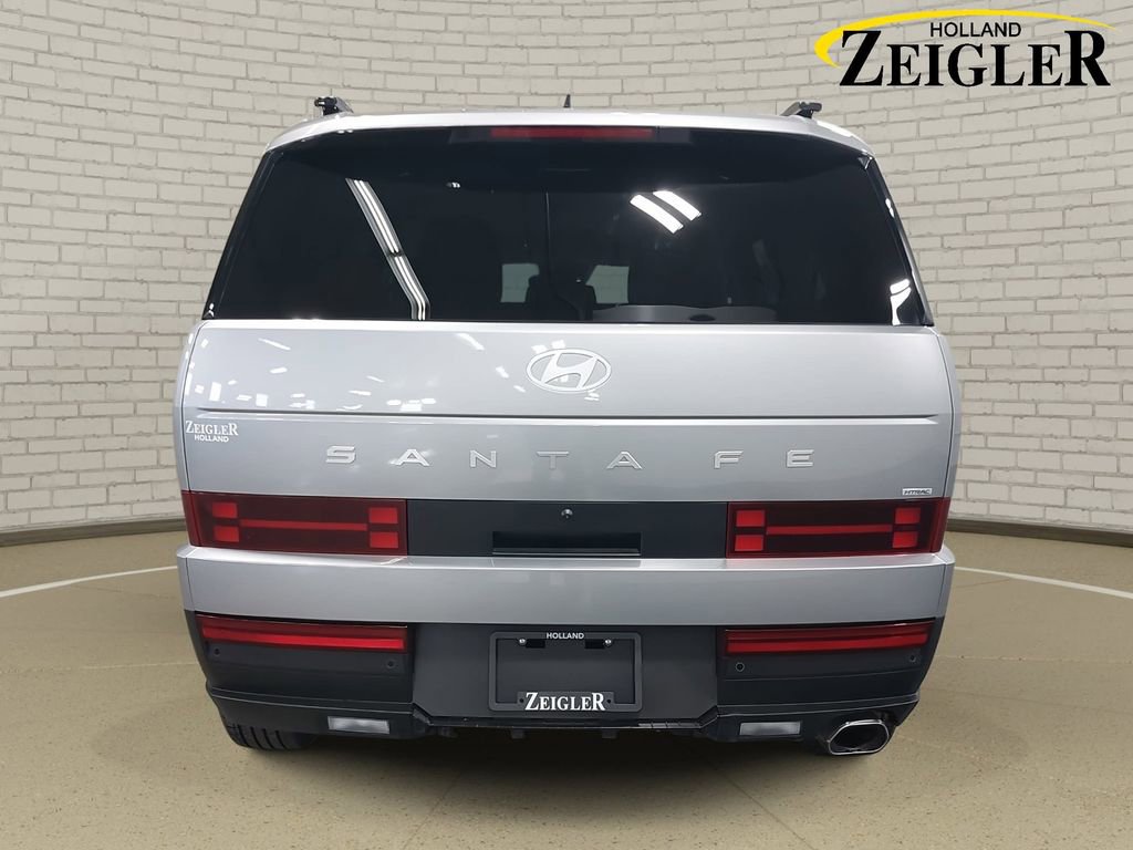 Used 2025 Hyundai Santa Fe SEL image 6