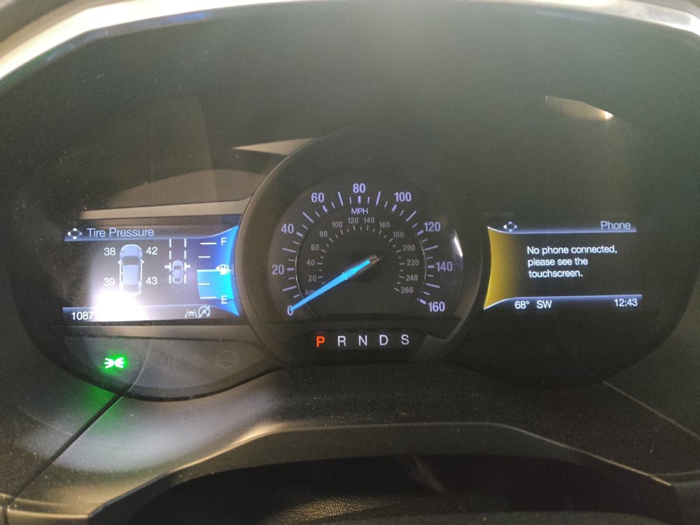 Used 2019 Ford Edge Titanium w/ Cold Weather Package AWD/4WD image 23