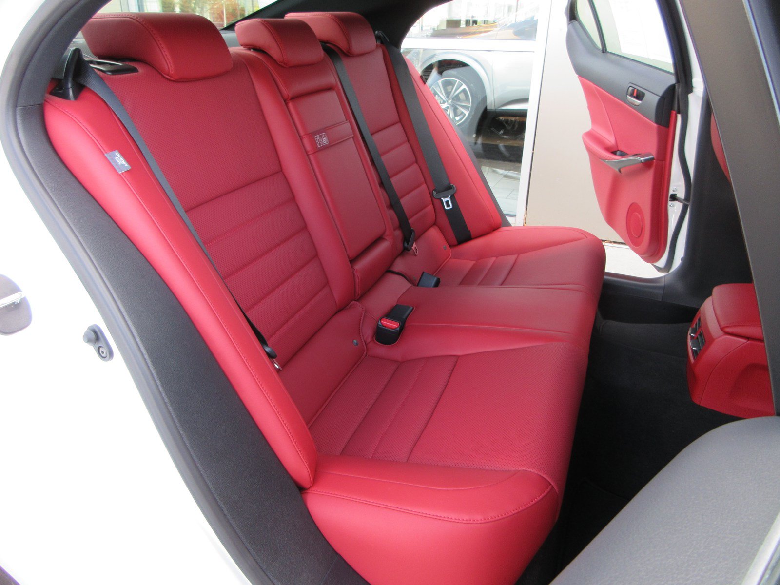 Used 2025 Lexus IS 500 RWD image 20