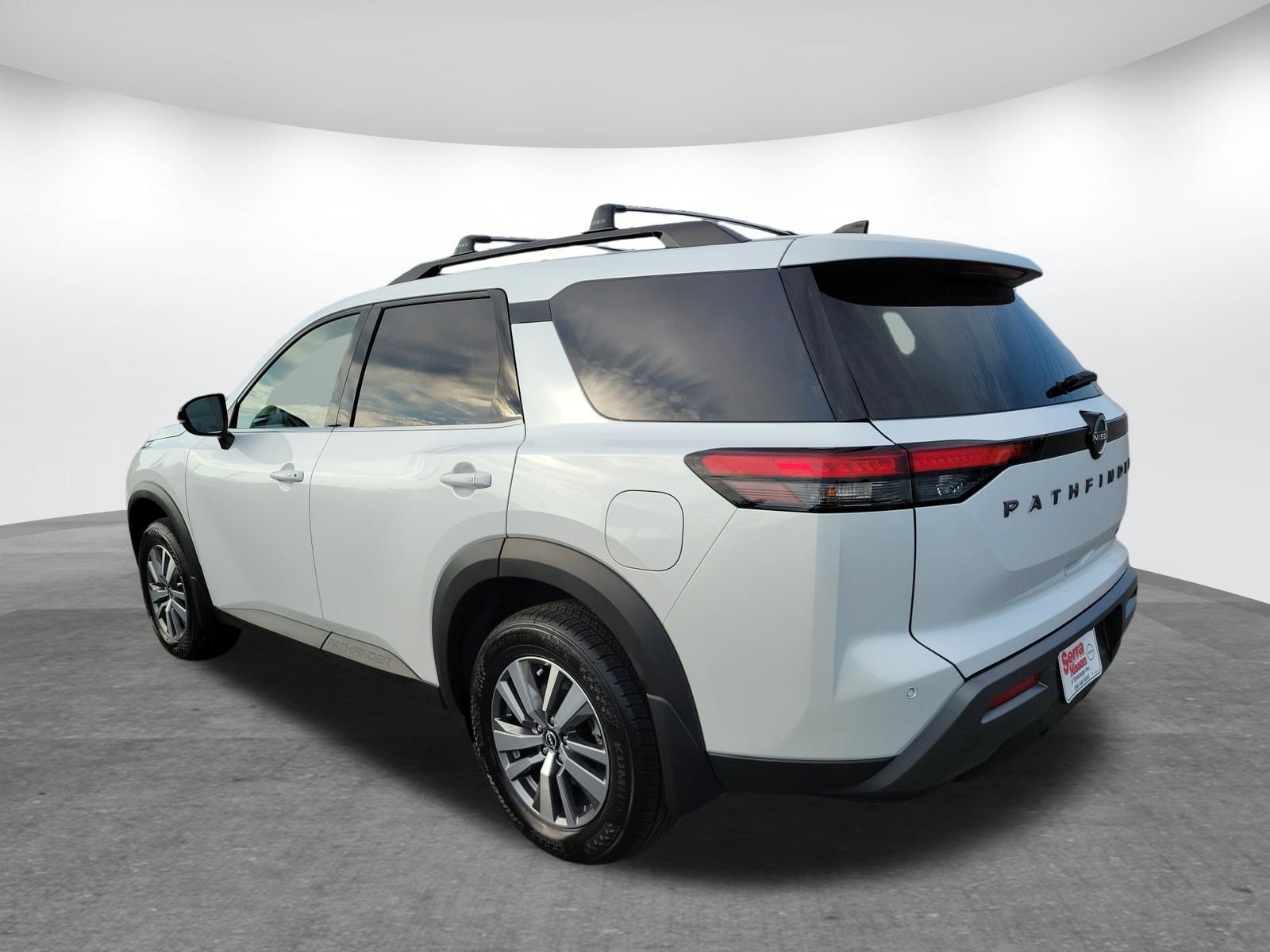 New 2026 Nissan Pathfinder SL w/ Cargo Package FWD image 7