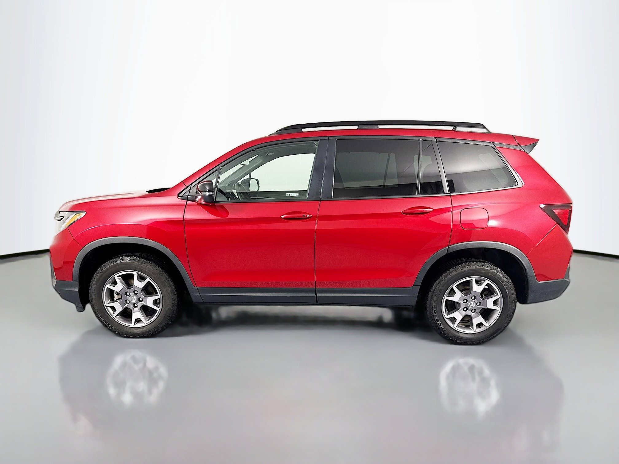 Certified 2023 Honda Passport TrailSport image 8