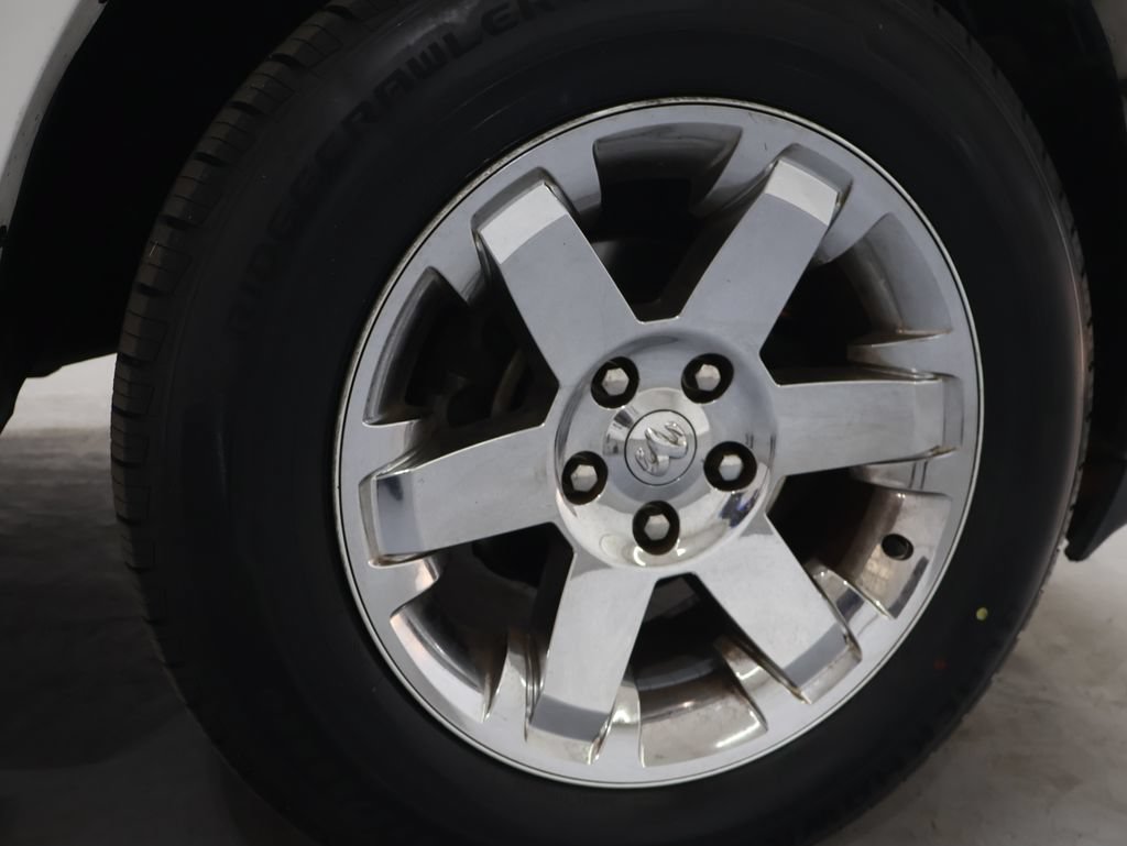 Used 2012 RAM 1500 Laramie RWD image 31
