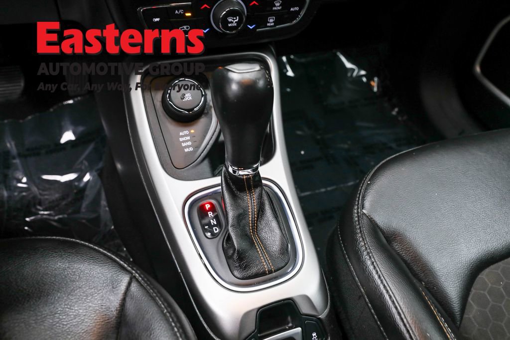 Used 2019 Jeep Compass Latitude w/ Cold Weather Group image 13