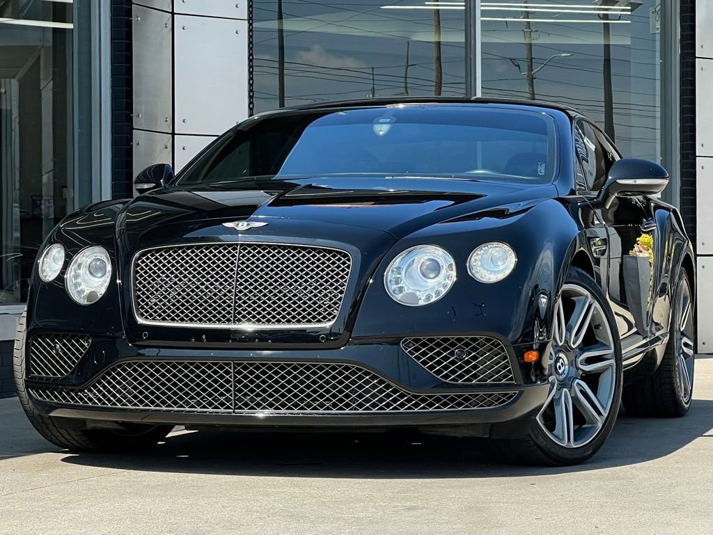 Used 2016 Bentley Continental GT image 1