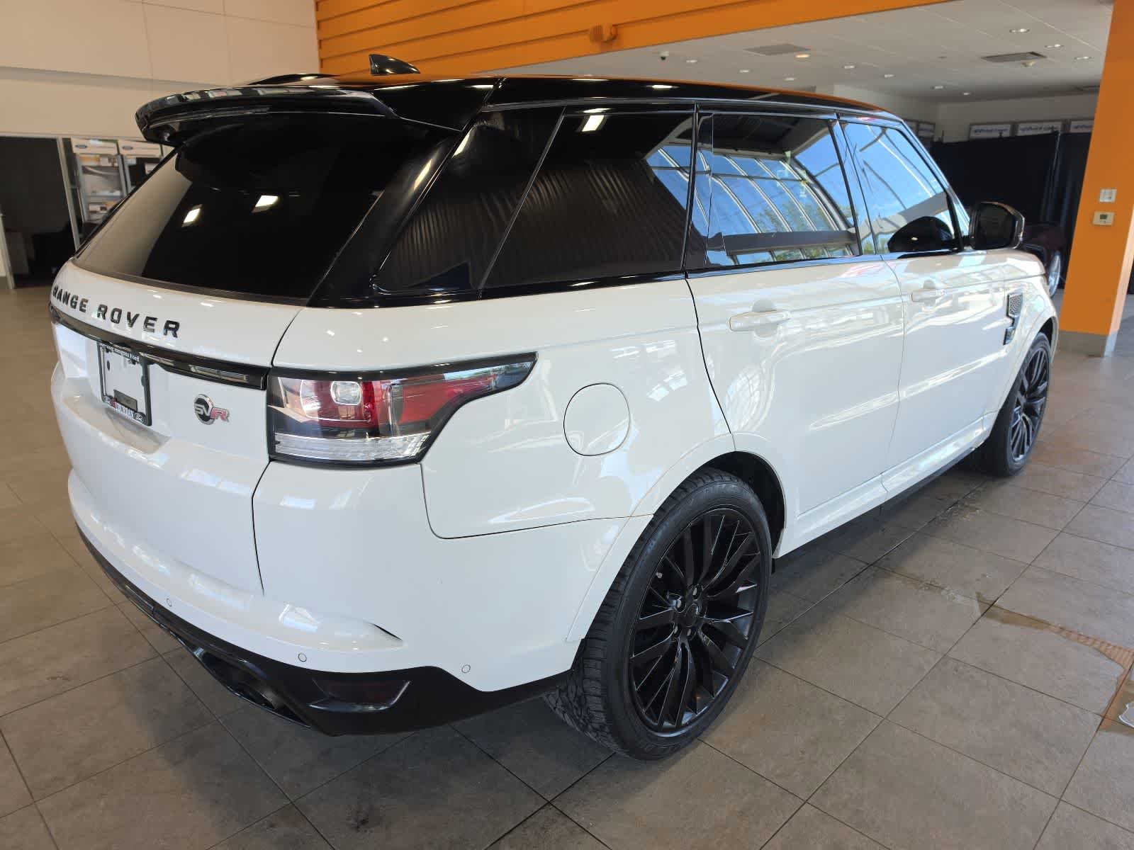 Used 2017 Land Rover Range Rover Sport SVR AWD/4WD image 7