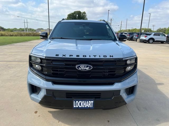 New 2027 Ford Expedition Platinum w/ Stealth Appearance Package AWD/4WD image 2