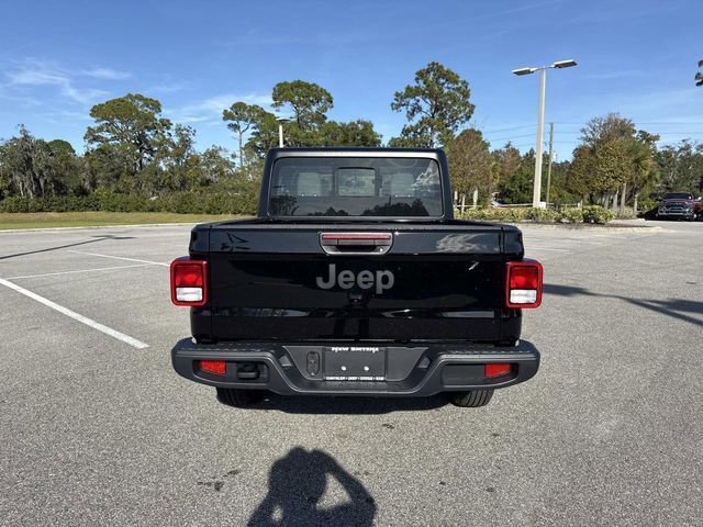 New 2026 Jeep Gladiator Sport image 4
