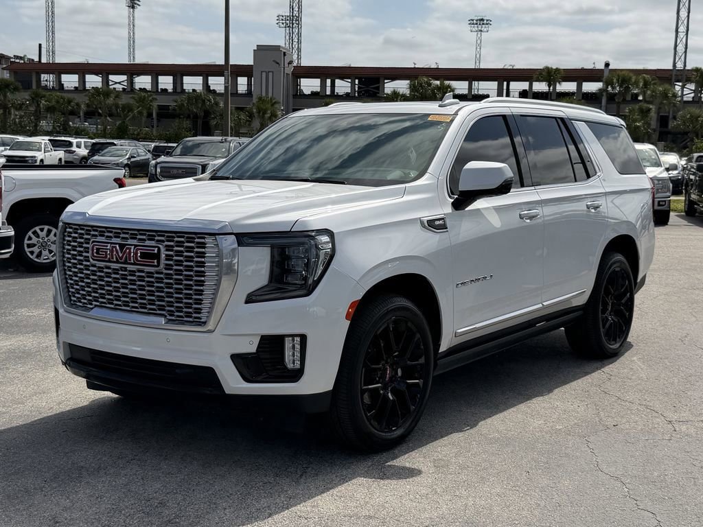 Certified 2023 GMC Yukon Denali w/ LPO, Floor Liner Package AWD/4WD image 9