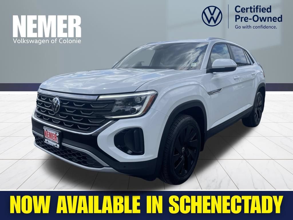 Certified 2024 Volkswagen Atlas Cross Sport SE w/ Panoramic Sunroof Package AWD/4WD image 1