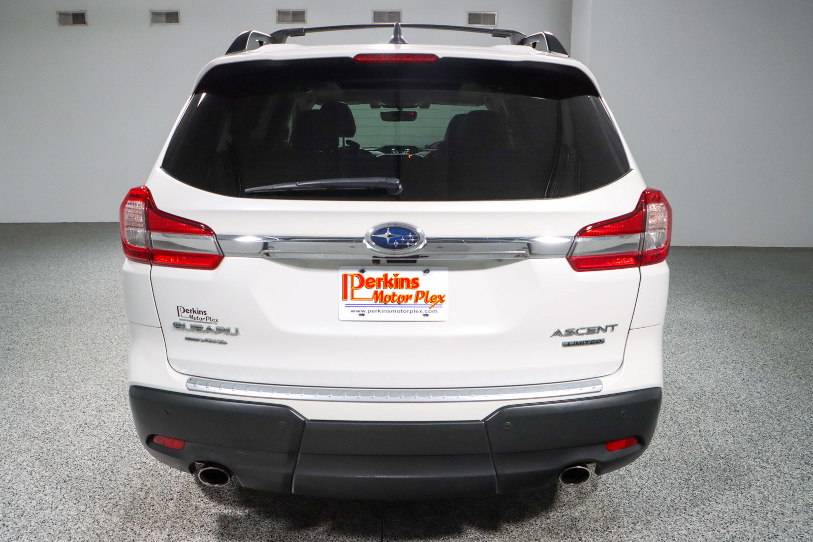 Used 2022 Subaru Ascent Limited w/ Technology Package image 8