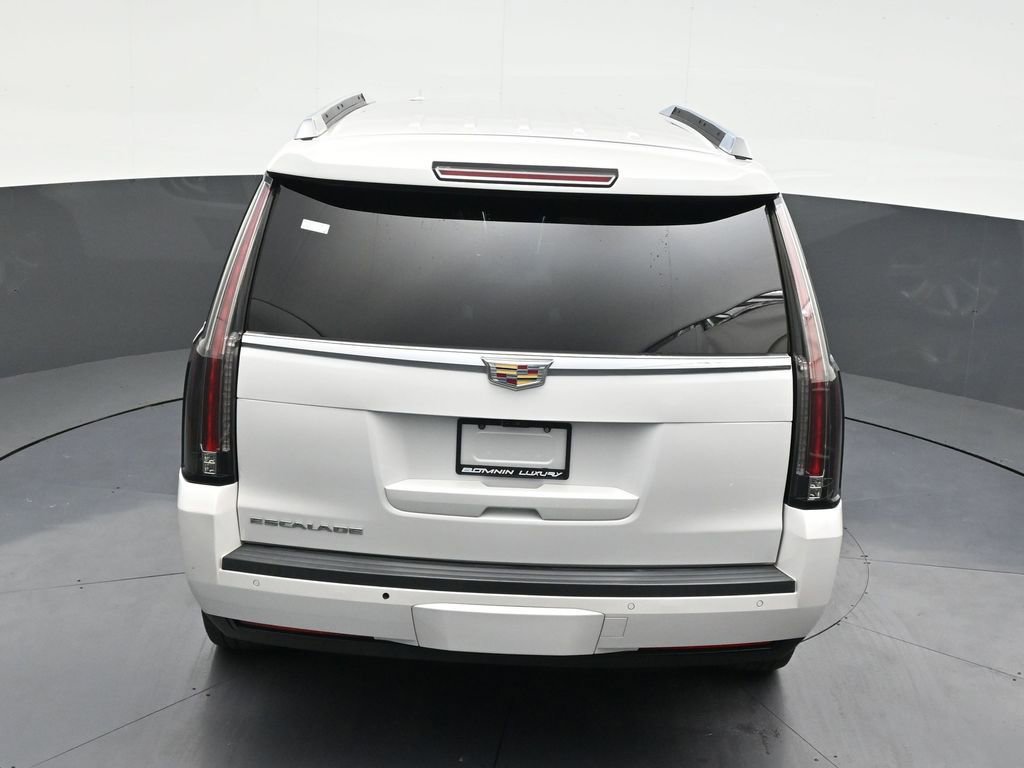 Used 2019 Cadillac Escalade Luxury image 18