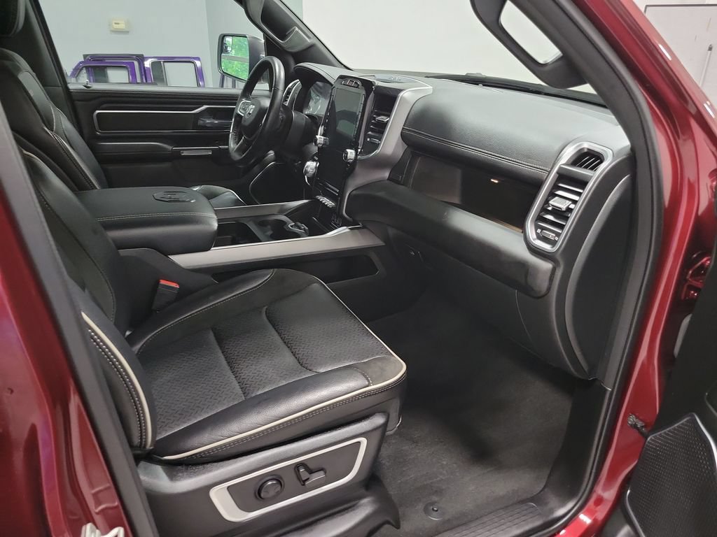Used 2023 RAM 1500 Laramie AWD/4WD image 22