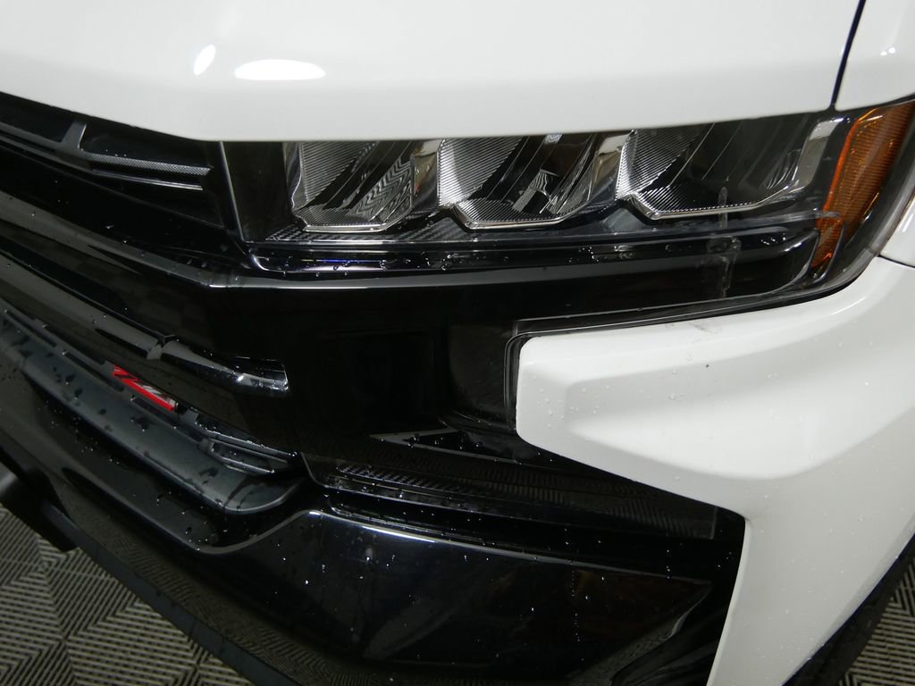 Used 2020 Chevrolet Silverado 1500 LT Trail Boss image 9