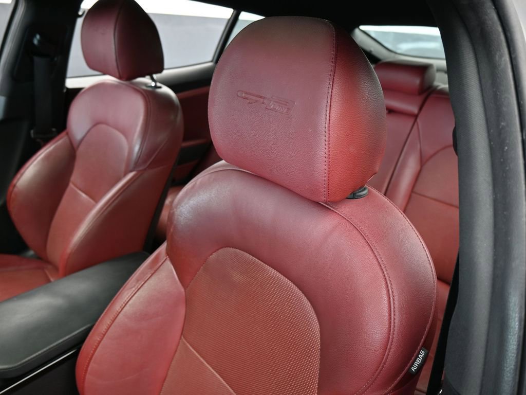 Used 2022 Kia Stinger GT-Line w/ Sun & Sound Package image 17