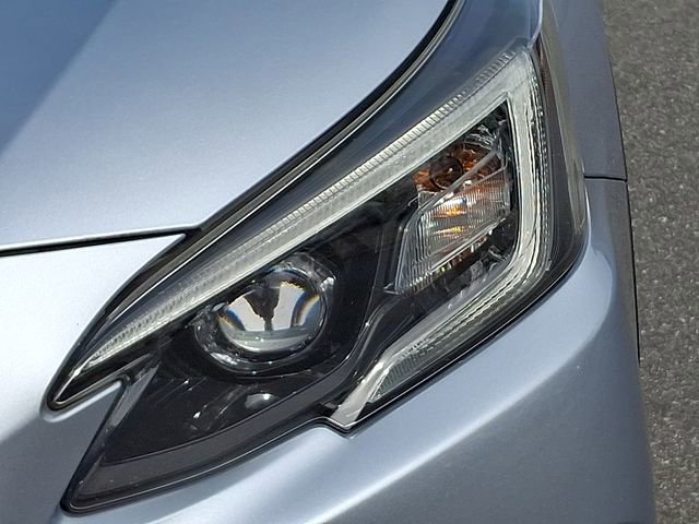 Used 2021 Subaru Outback Premium AWD/4WD image 9