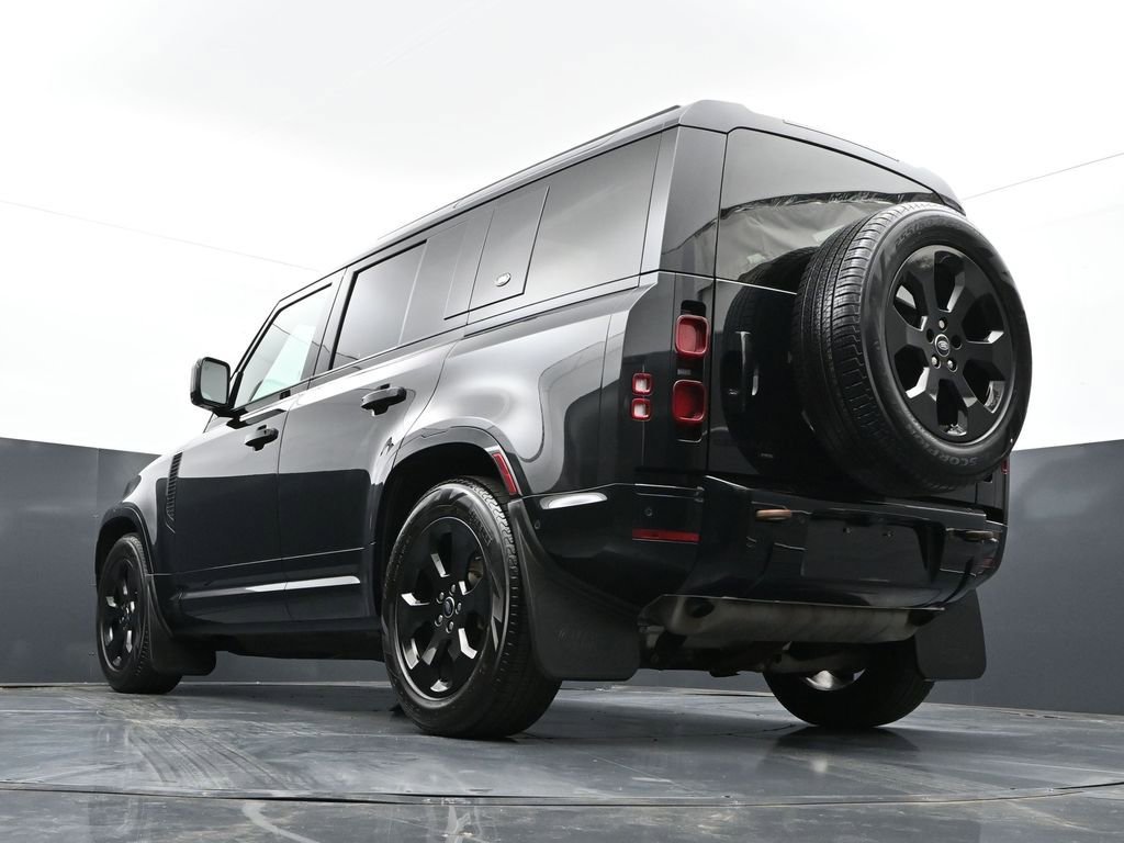Used 2023 Land Rover Defender 110 X-Dynamic SE image 42