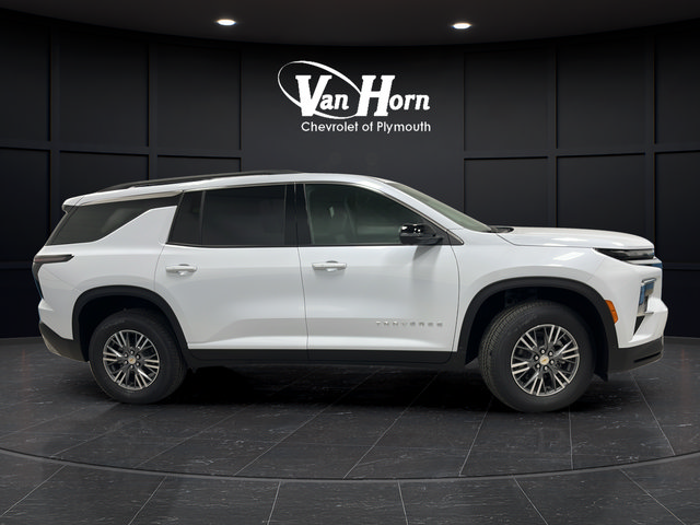 New 2026 Chevrolet Traverse LT w/ Driver Confidence Package AWD/4WD image 8
