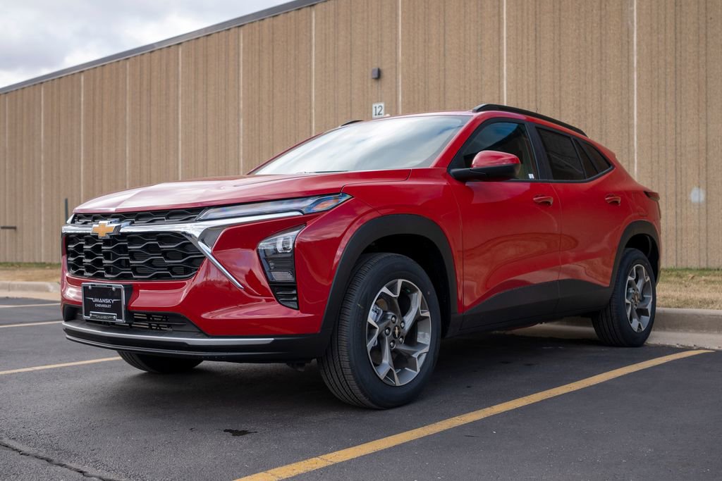 New 2026 Chevrolet Trax LT image 3