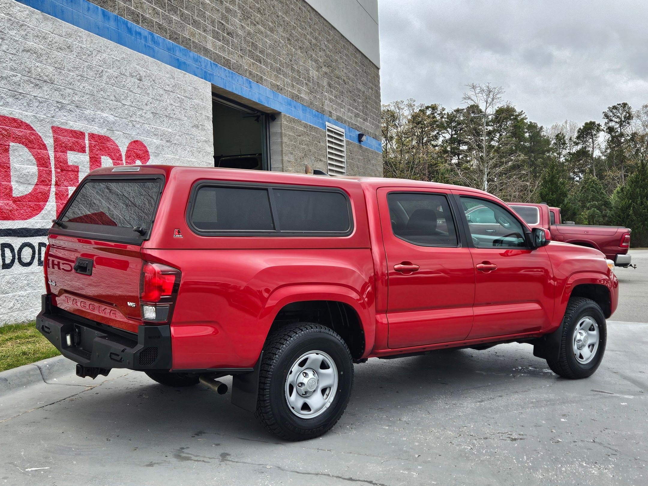 Used 2019 Toyota Tacoma SR w/ SR Convenience Package image 7