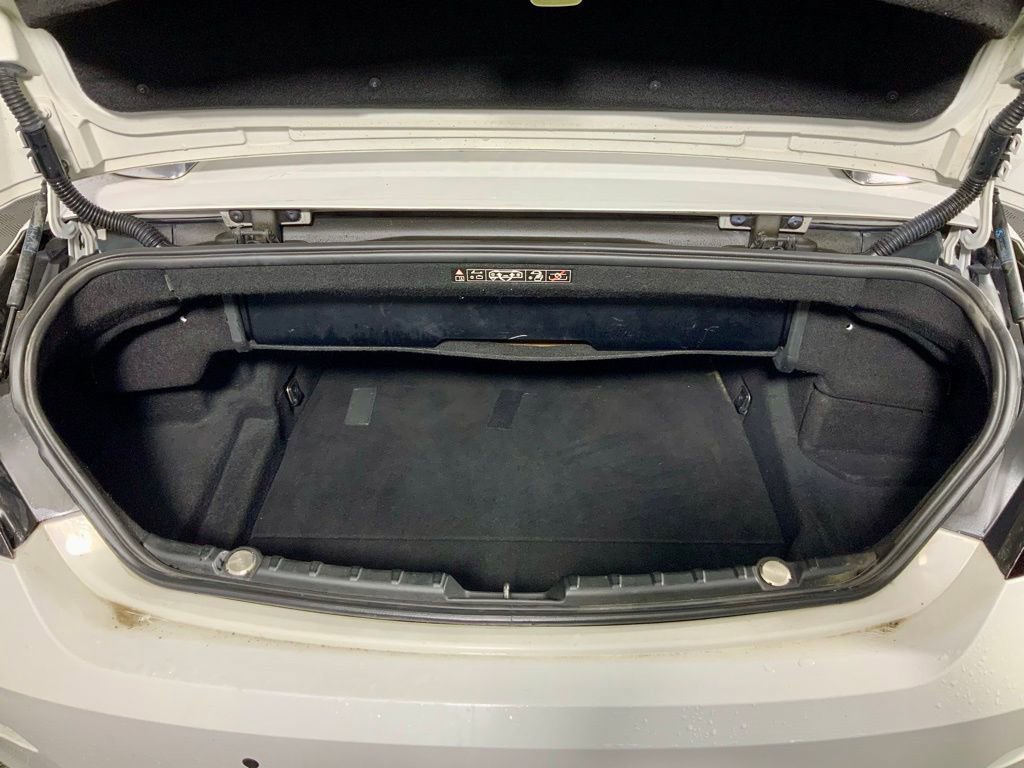 Used 2012 BMW 650i Convertible image 23