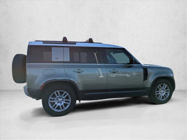 Used 2021 Land Rover Defender 110 S image 4