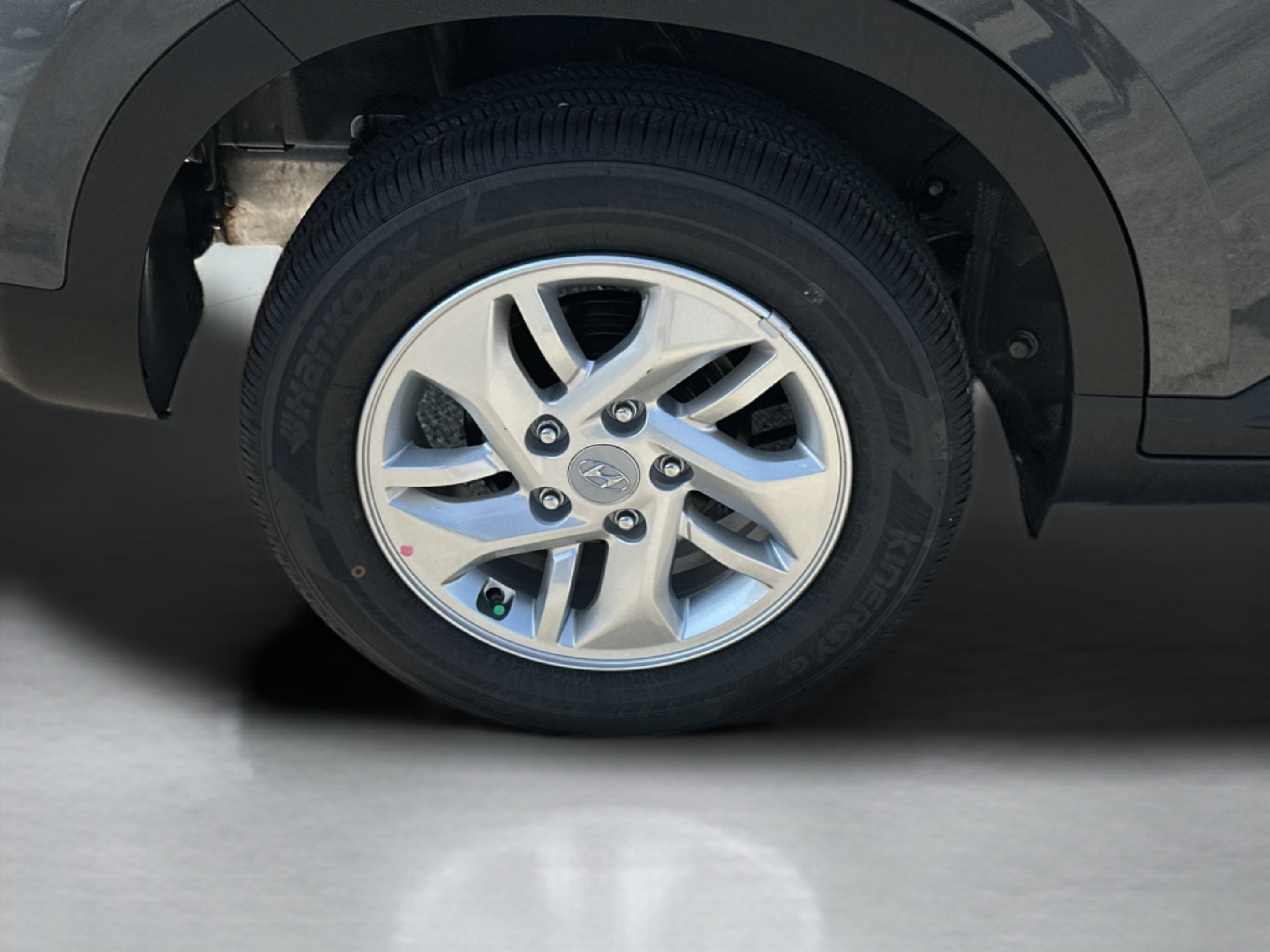 New 2026 Hyundai Venue SE FWD image 30