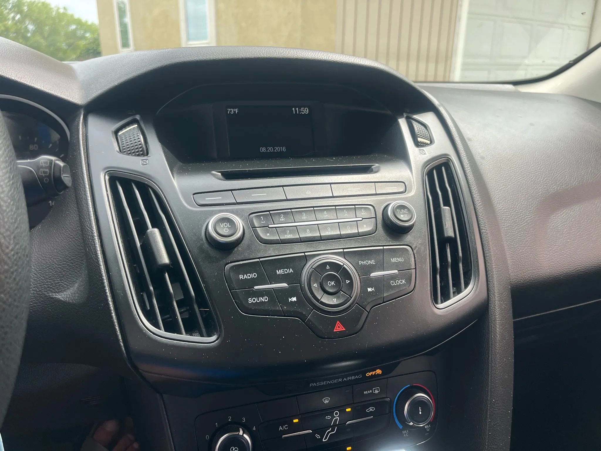 Used 2016 Ford Focus SE image 16