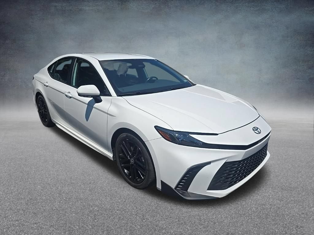 Used 2025 Toyota Camry SE FWD image 8