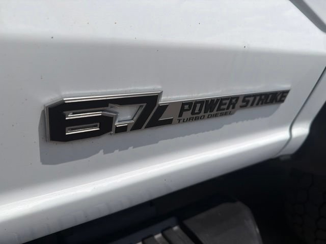 Used 2024 Ford F550 4x4 Crew Cab Super Duty image 8