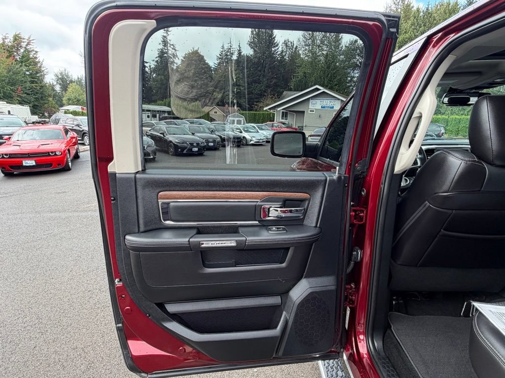 Used 2016 RAM 1500 Laramie w/ Convenience Group AWD/4WD image 25